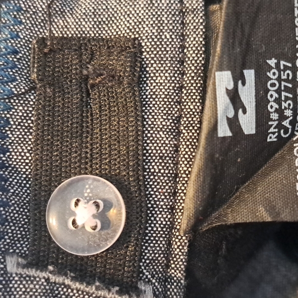Billabong boys size 5 black chino EUC - Picture 8 of 8